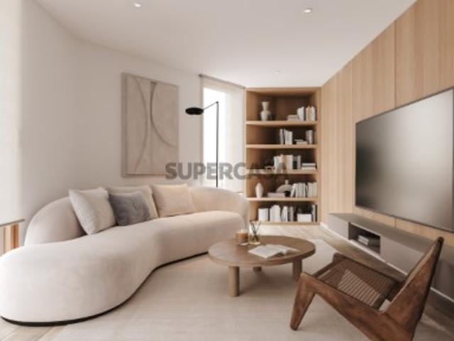 Apartamento T1 com Varanda e Lugar de Estacionamento próximo ao Gaia Shopping em Vila Nova de Gaia