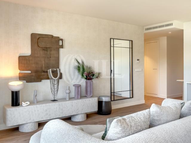Apartamento T1 com varanda, em Telheiras, Lisboa