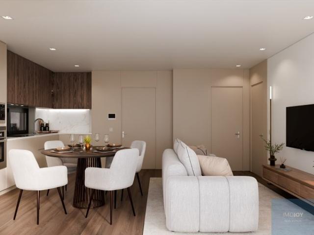 Apartamento T1 com Varanda em Canelas