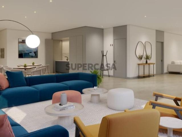Apartamento T1, com varanda em novo empreendimento em Carcavelos