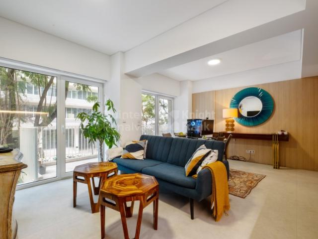 Apartamento T1 com varanda junto à Avenida da Liberdade