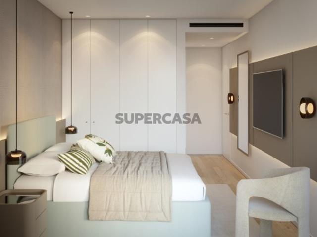 Apartamento T1 com varanda, na Praia da Rocha