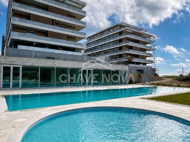Apartamento T1 com Varanda, Piscina e Garagem – Verde Vale | Maia