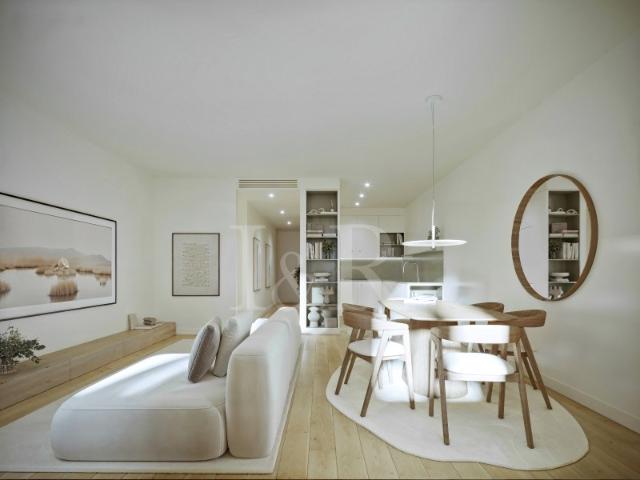 Apartamento T1 com varandim perto da Av. da Liberdade, Lisboa