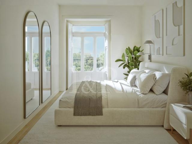 Apartamento T1 com varandim perto da Av. da Liberdade, Lisboa