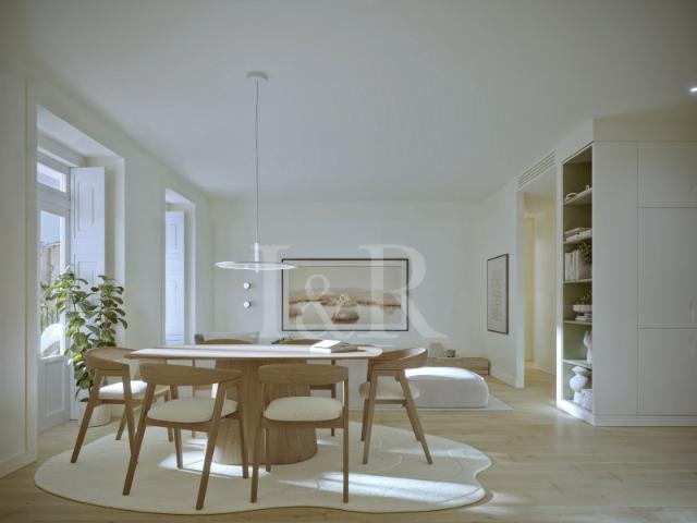 Apartamento T1 com varandim perto da Av. da Liberdade, Lisboa