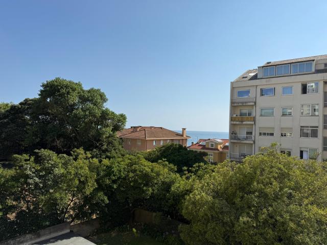 Apartamento T1 com Vista Mar na Foz, Porto