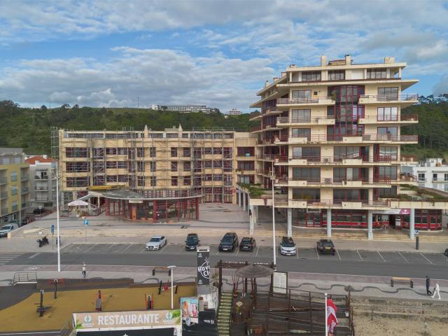 Apartamento T1 Com Vista Mar Na Primeira Linha Da Praia Da N. 66m² Nazaré
