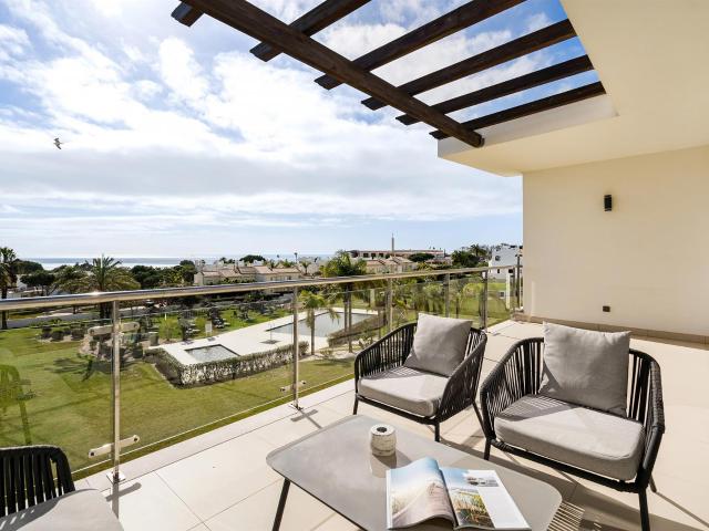 Apartamento T1 com vista mar a 600m da praia 71m² Albufeira e Olhos de Água