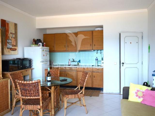 APARTAMENTO T1 com vista mar Arrendamento anual em Quarteira
