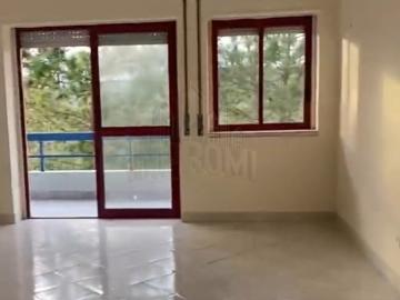Apartamento T1 com Vista Mar em São João das Lampas
