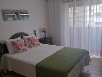 Apartamento T1 com vista mar para arrendamento de Outubro a Maio
