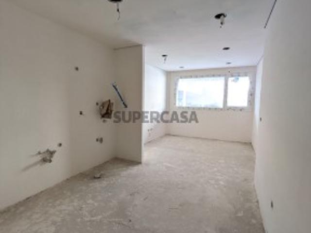 APARTAMENTO T1 | CONDOMÍNIO FECHADO | COZINHA EQUIPADA