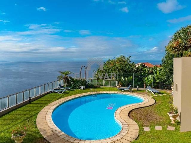 RESERVADO APARTAMENTO T1 CONDOMINIO PRIVADO NA CALHETA