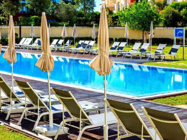 Apartamento T1 de Luxo em Vilamoura | Vista Golfe | Perto da Praia e da Marina