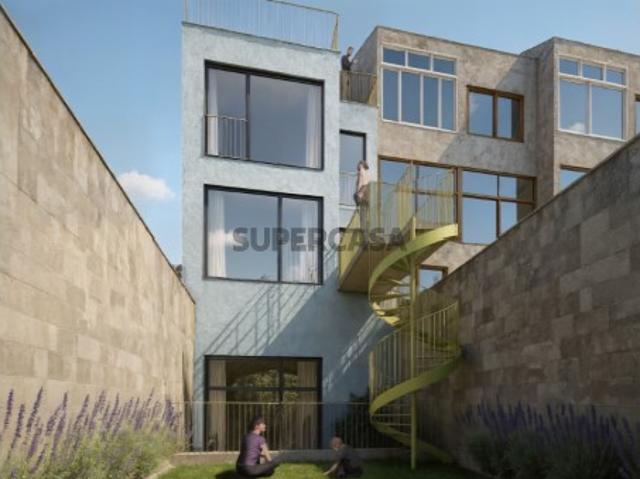 Apartamento T1 Duplex Com Jardim Porto