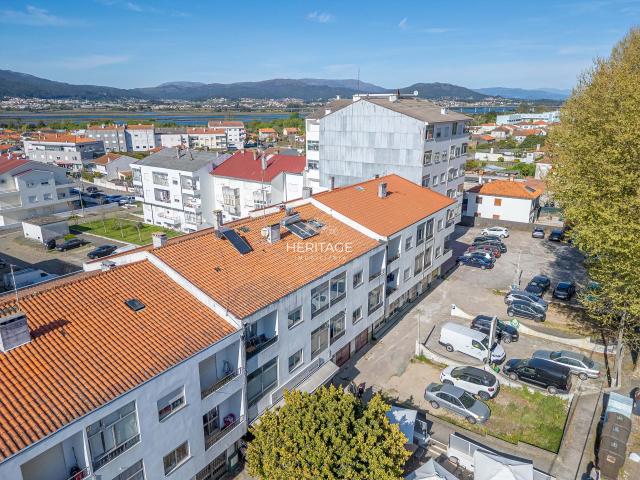 Apartamento T1 Duplex com 90m² em Darque, Viana do Castelo — Com Lugar de Garagem e Painéis Solares