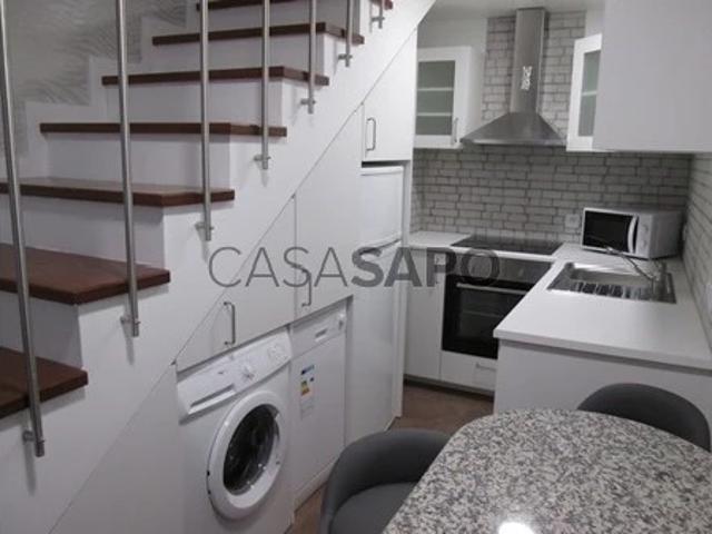 Apartamento T1 Duplex para alugar no Porto