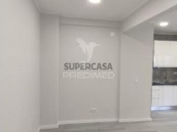 Apartamento T1 em Venteira