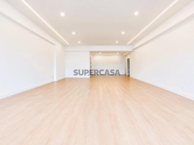 Apartamento T1 em Agualva e Mira Sintra