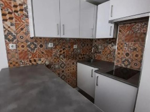 Apartamento T1 em Almada, Cova da Piedade, Pragal e Cacilhas