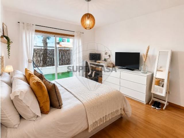 Apartamento T1 em Alcabideche