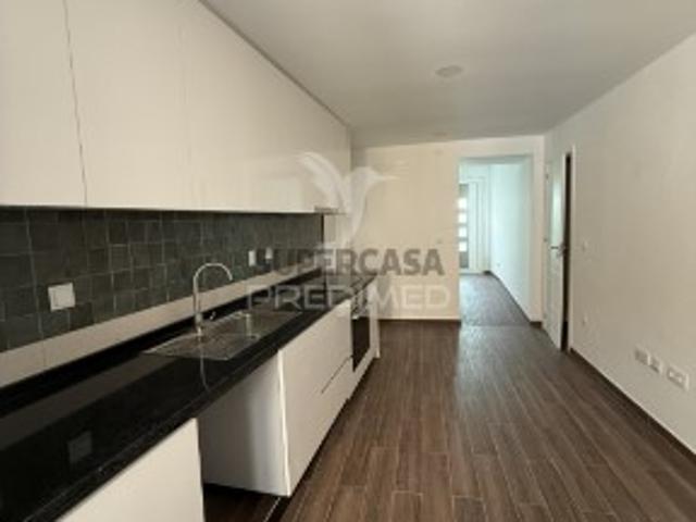 Apartamento T1 em Alcanena e Vila Moreira