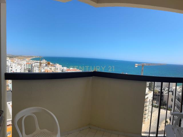 Apartamento T1 em Armação de Pera