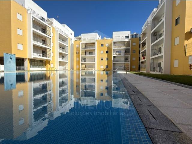 Apartamento T1 em Armação de Pêra
