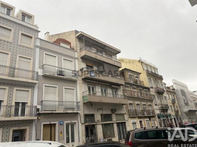 Apartamento T1 em Arroios de 70 m²