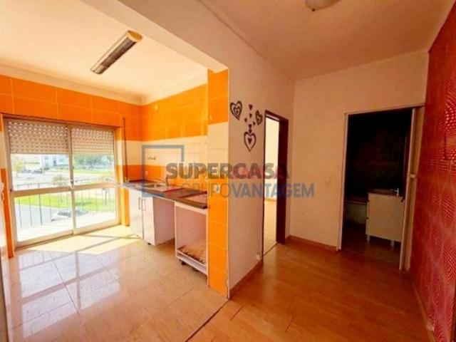 Apartamento T1 em Baixa da Banheira e Vale da Amoreira