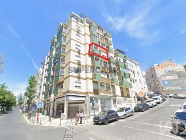 Apartamento T1 em Areeiro de 54 m²