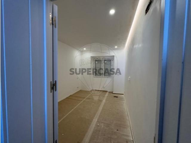 Apartamento T1 em Beato