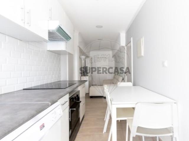 Apartamento T1 em Bombarral e Vale Covo