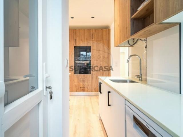 Apartamento T1 em Campo de Ourique
