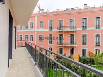 Apartamento T1 em Campolide
