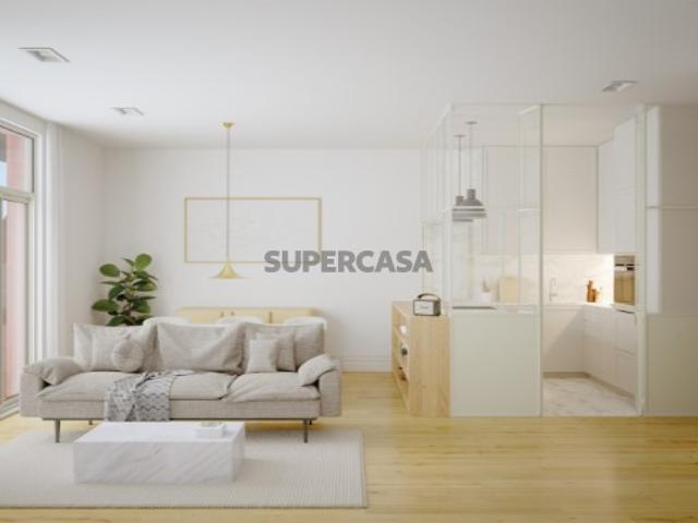 Apartamento T1 em Cedofeita com escritório e varanda