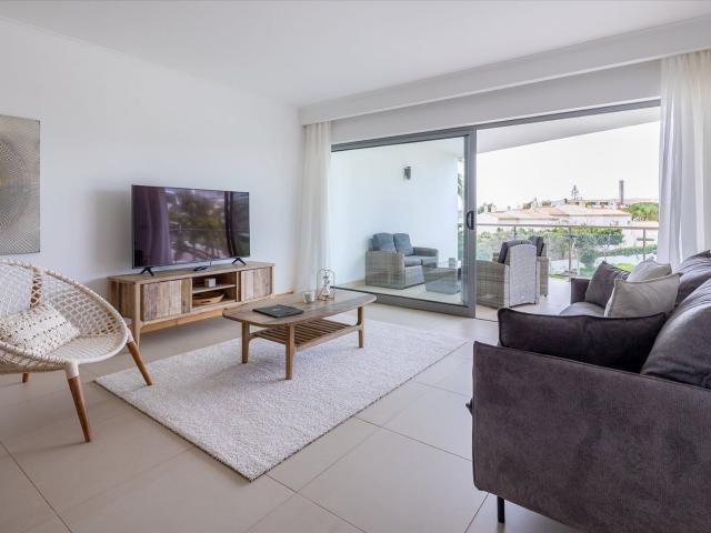 Apartamento T1 em condomínio com piscina em Albufeira 84m² Albufeira e Olhos de Água