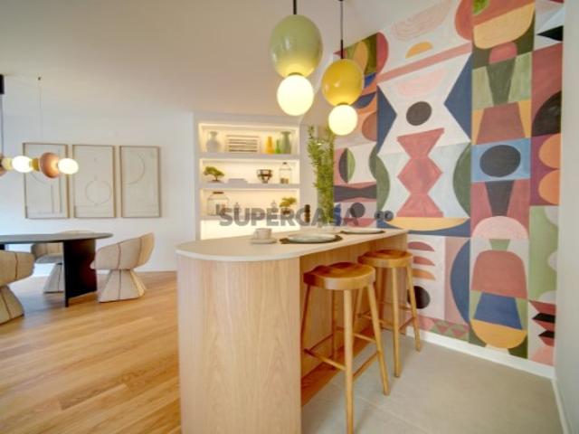 Apartamento T1 em Condomínio com Piscina