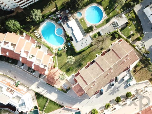 Apartamento T1 em condomínio com piscinas, Vilamoura, Algarv. 56m² Quarteira