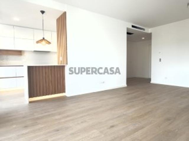 Apartamento T1 em Construção em Paço de Arcos