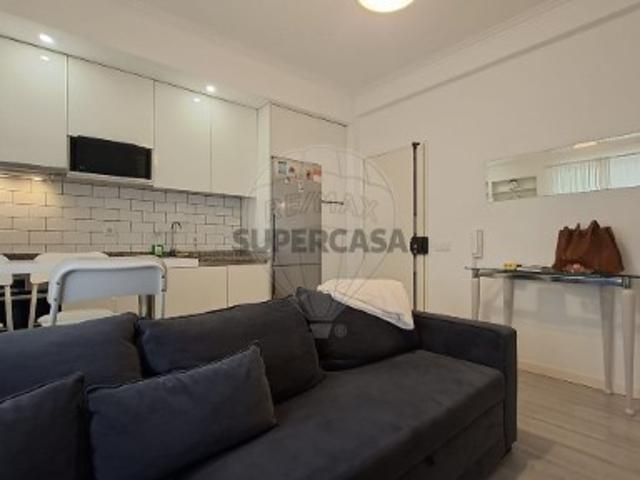 Apartamento T1 em Eiras e São Paulo de Frades
