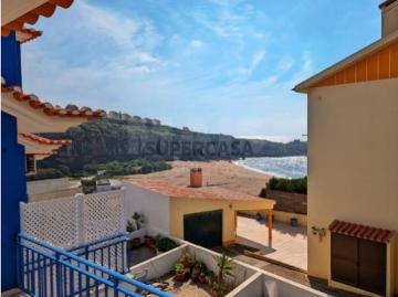 Apartamento T1 em Encarnação
