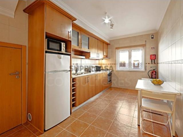 Apartamento T1 em Ferrel