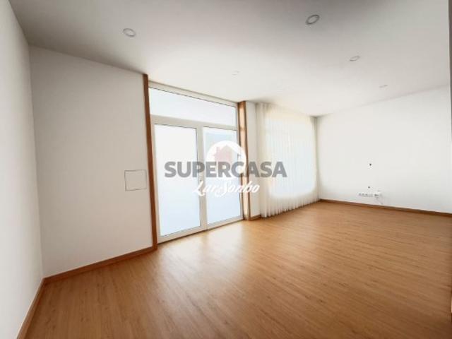 Apartamento T1 em Guidões