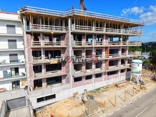 Apartamento T1 em Leiria, Pousos, Barreira e Cortes