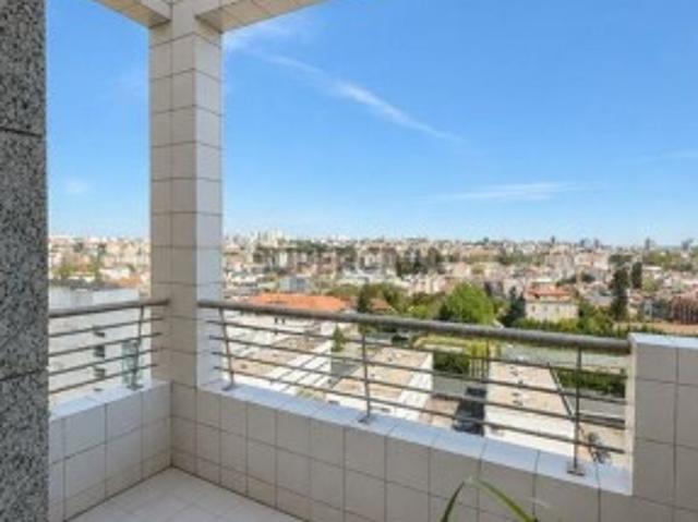 Apartamento T1 em Lordelo do Ouro e Massarelos de 117 m²