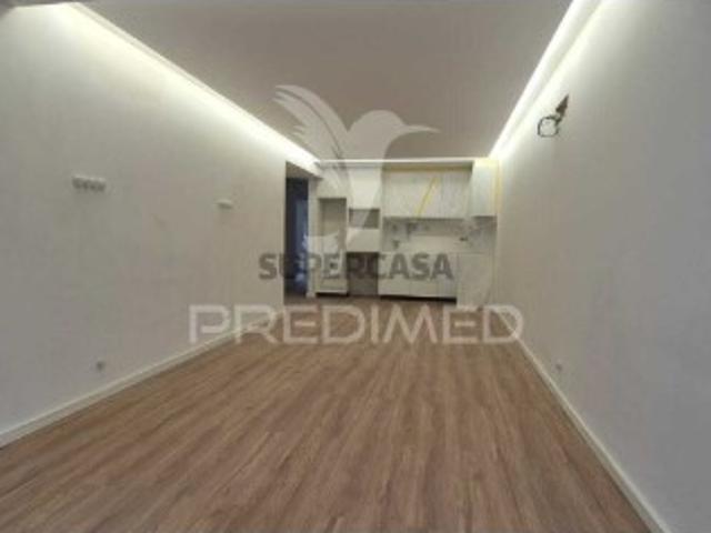 Apartamento T1 em Maximinos, Sé e Cividade