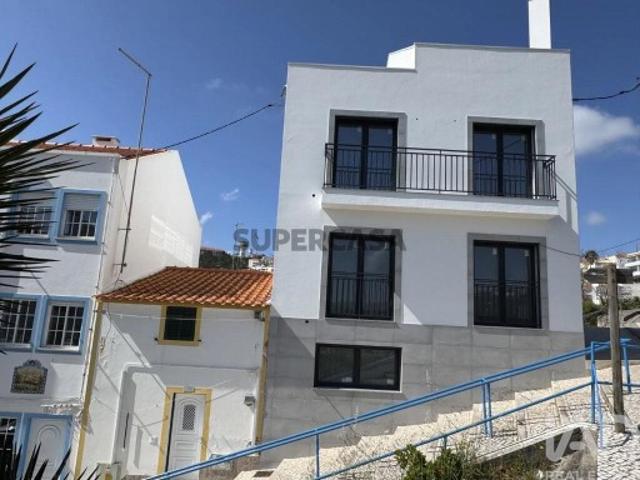 Apartamento T1 em Nazaré de 56,00 m²