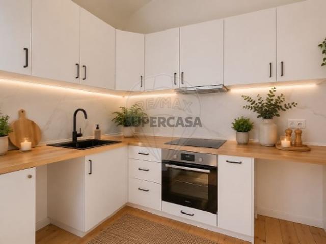 Apartamento T1 em Nossa Senhora do Bispo